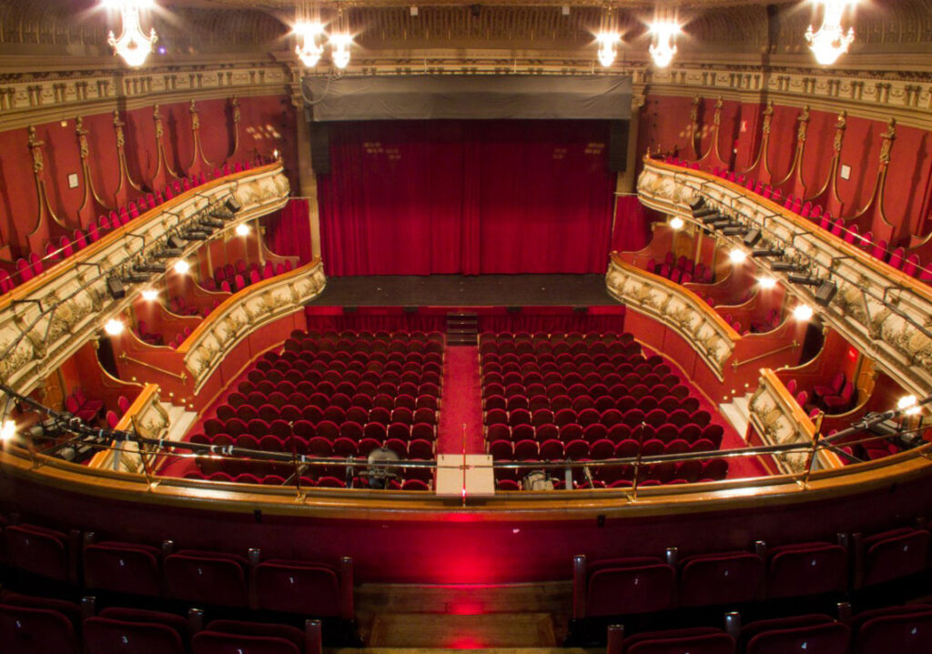 TEATRO OLYMPIA